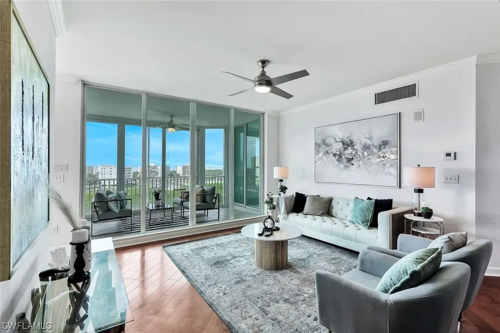 300 Dunes Boulevard Naples FL 34110
