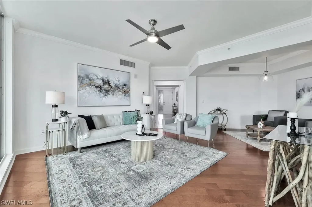300 Dunes Boulevard Naples FL 34110