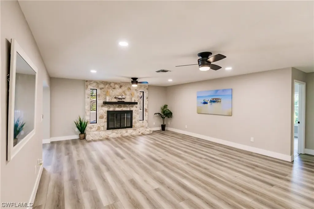 362 Pinehurst Circle Naples FL 34113