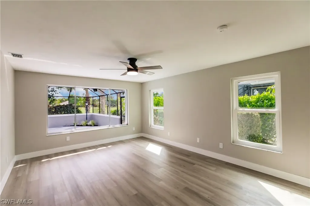 362 Pinehurst Circle Naples FL 34113