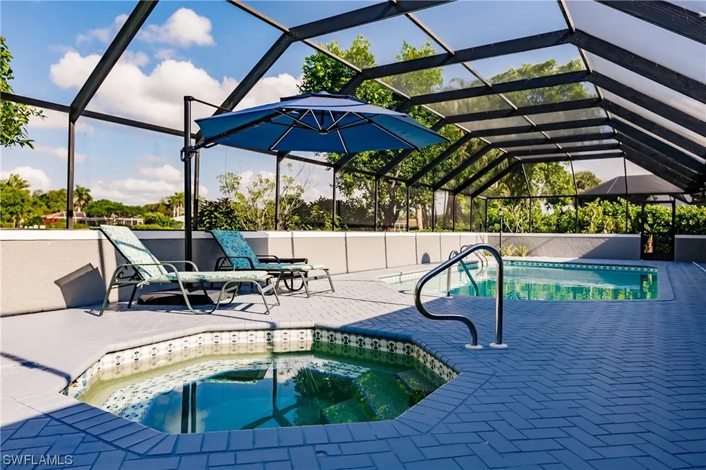362 Pinehurst Circle Naples FL 34113