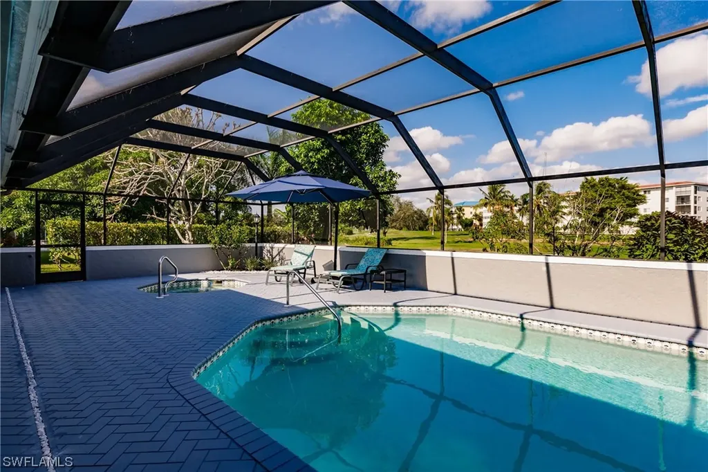 362 Pinehurst Circle Naples FL 34113