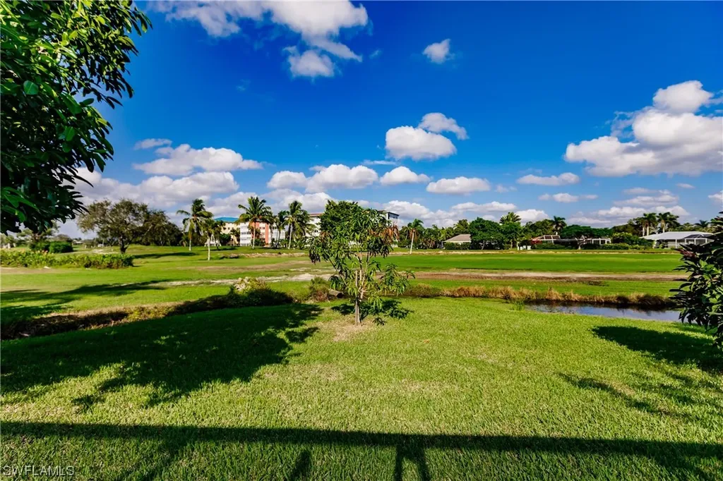 362 Pinehurst Circle Naples FL 34113