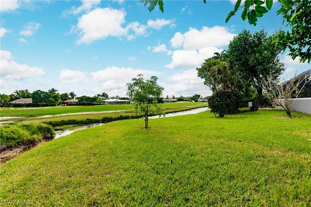 362 Pinehurst Circle Naples FL 34113