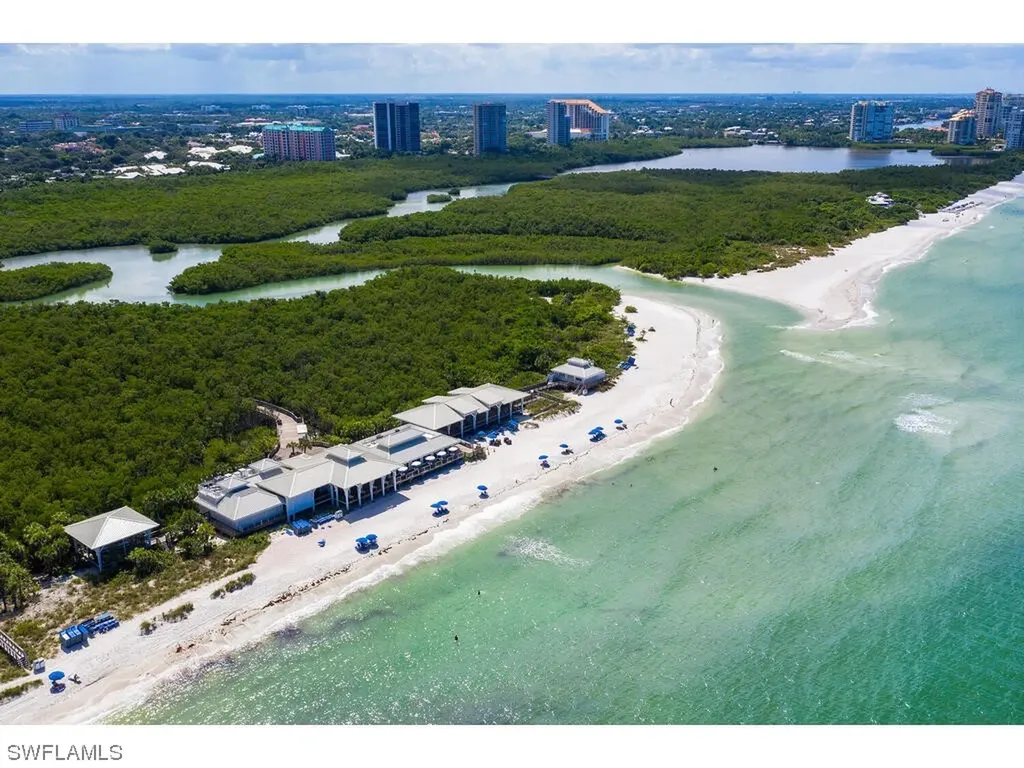 5555 Heron Point Drive Naples FL 34108