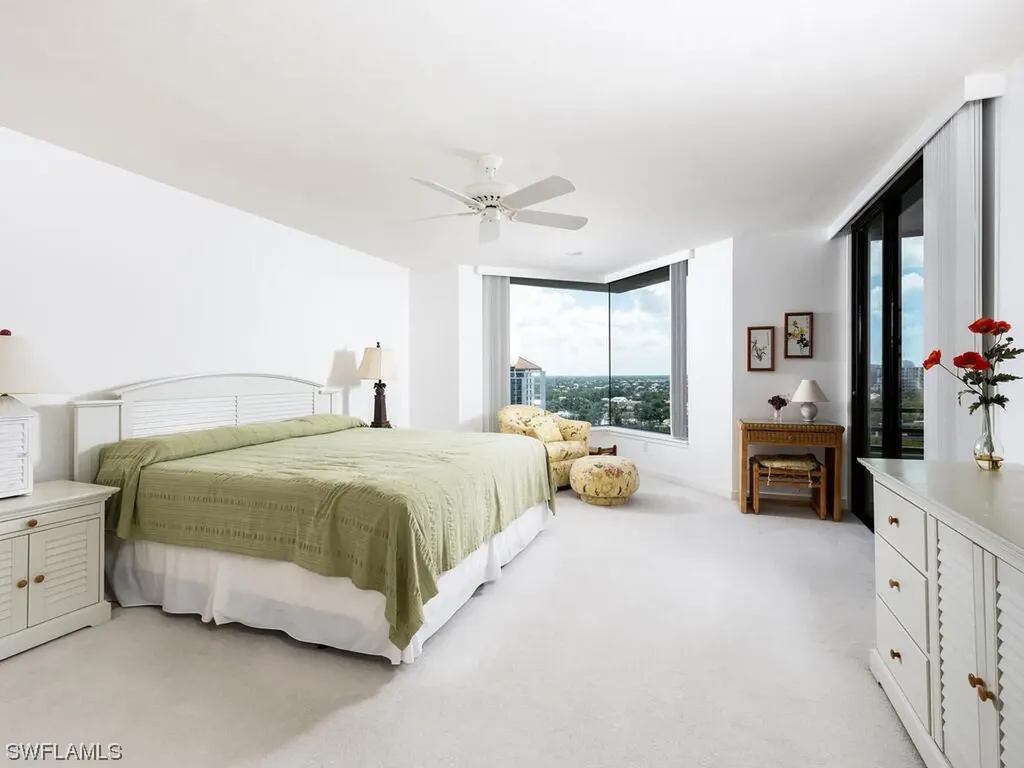 5555 Heron Point Drive Naples FL 34108