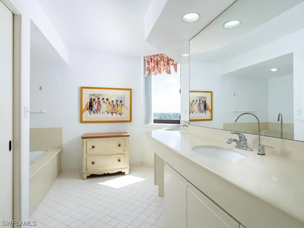 5555 Heron Point Drive Naples FL 34108
