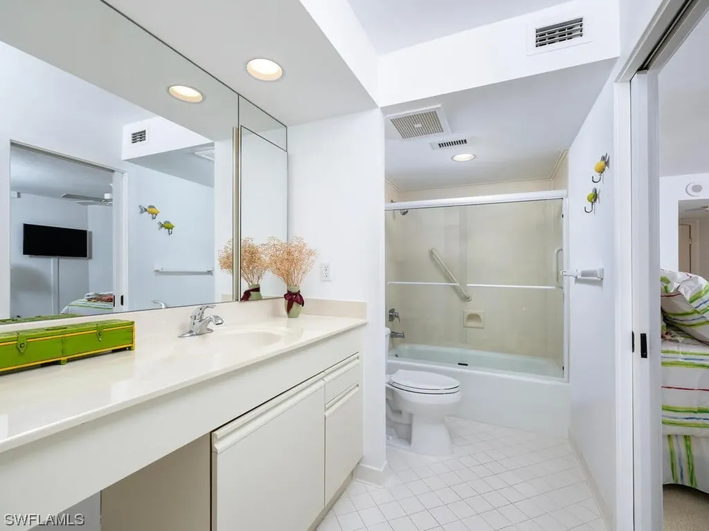 5555 Heron Point Drive Naples FL 34108