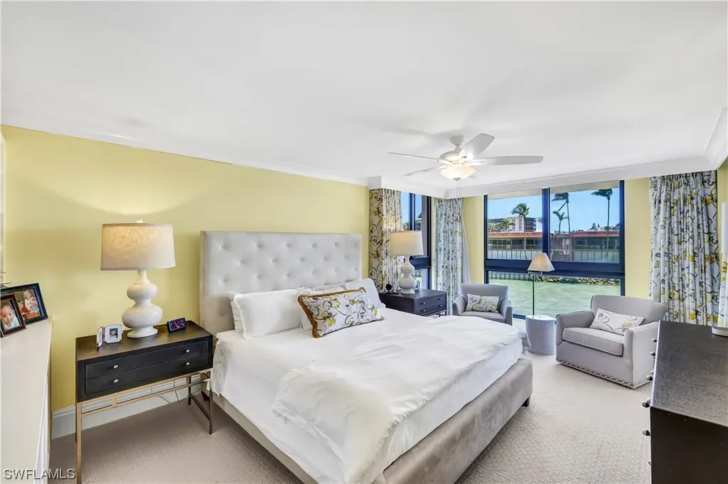 2302 Gulf Shore Boulevard N Naples FL 34103