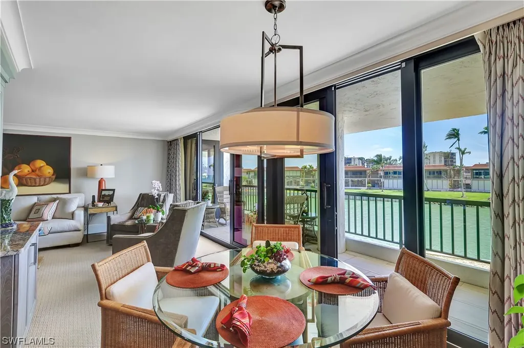 2302 Gulf Shore Boulevard N Naples FL 34103