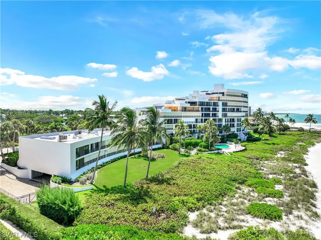 2302 Gulf Shore Boulevard N Naples FL 34103