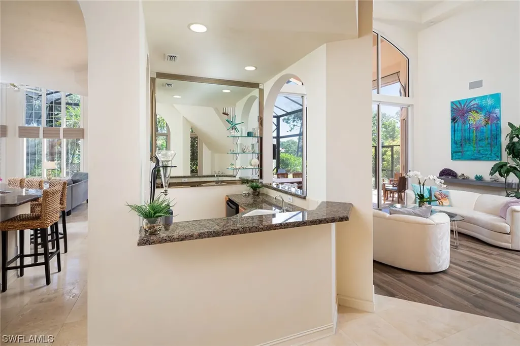 874 Barcarmil Way Naples FL 34110