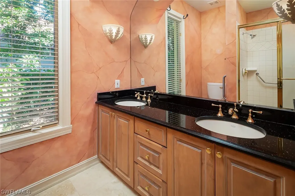 874 Barcarmil Way Naples FL 34110