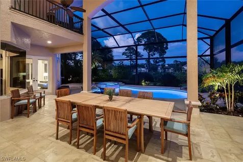 874 Barcarmil Way Naples FL 34110