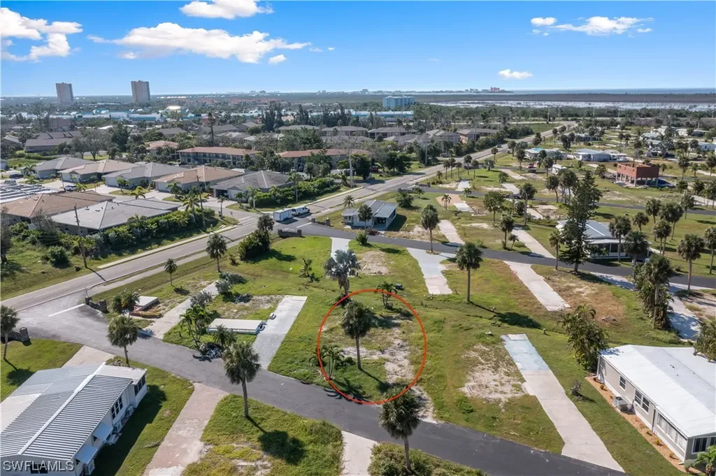 13631 Catbird Drive Fort Myers FL 33908