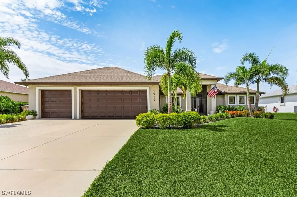 1929 SW 38th Street Cape Coral FL 33914