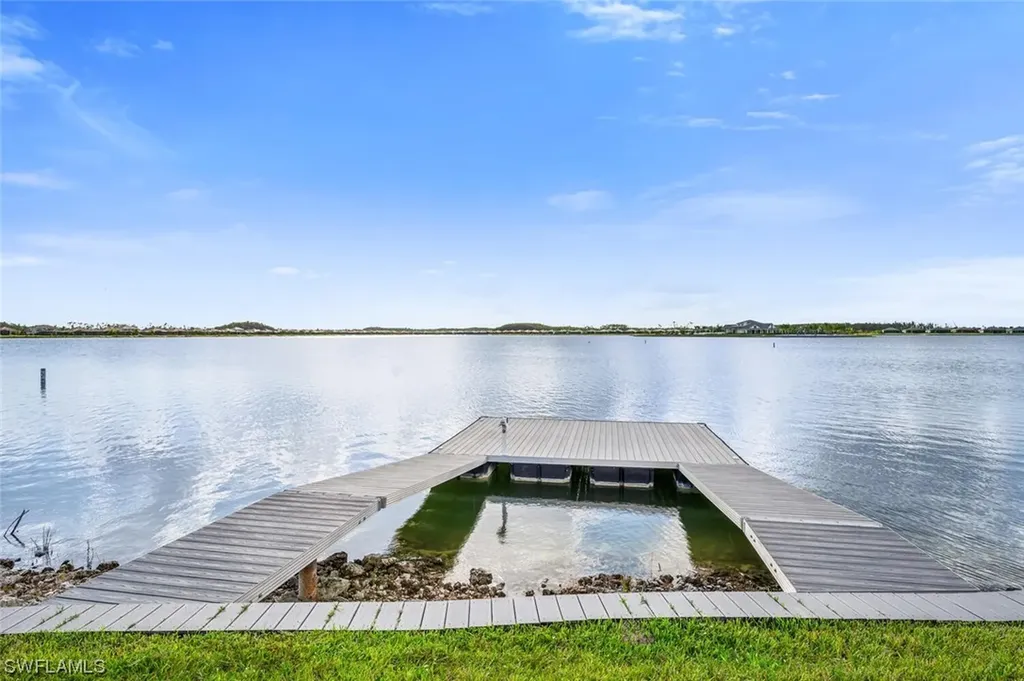 18450 Blue Eye Loop Fort Myers FL 33913