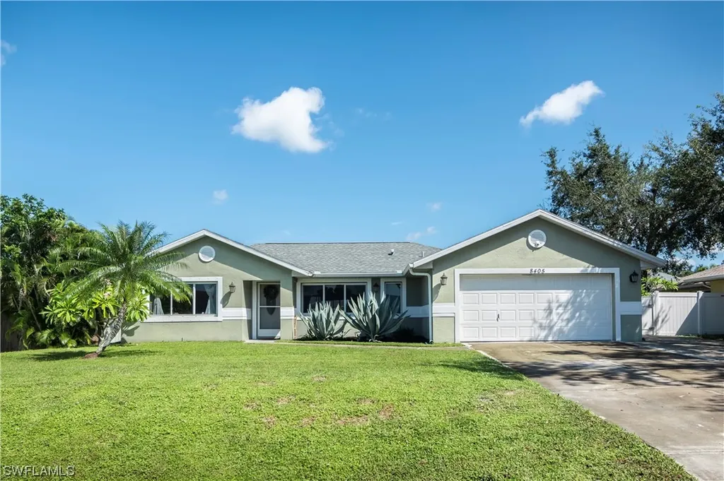 8405 Coral Drive Fort Myers FL 33967