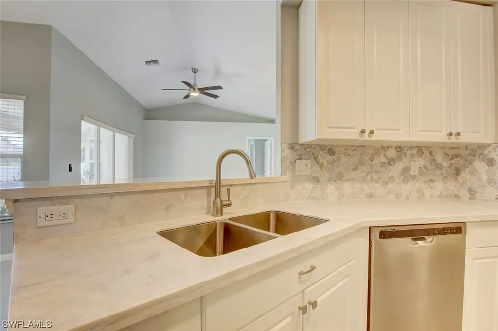 2114 SW 47th Street Cape Coral FL 33914