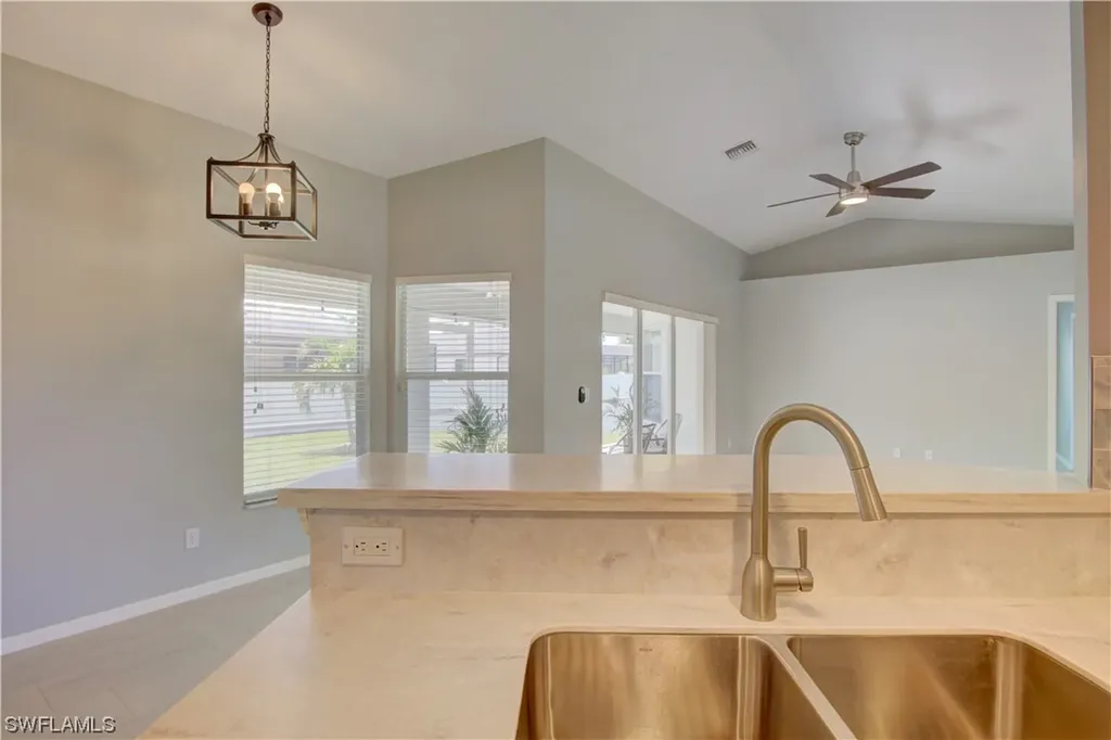 2114 SW 47th Street Cape Coral FL 33914