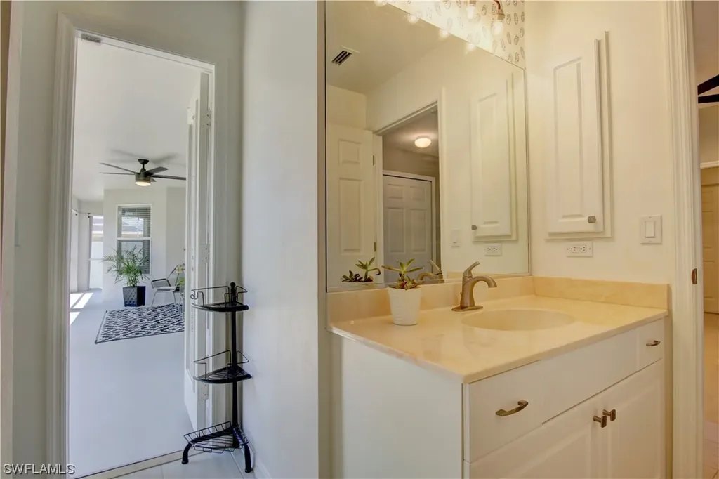 2114 SW 47th Street Cape Coral FL 33914