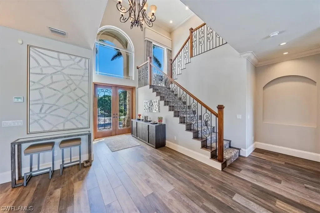 1435 Osprey Avenue Naples FL 34102