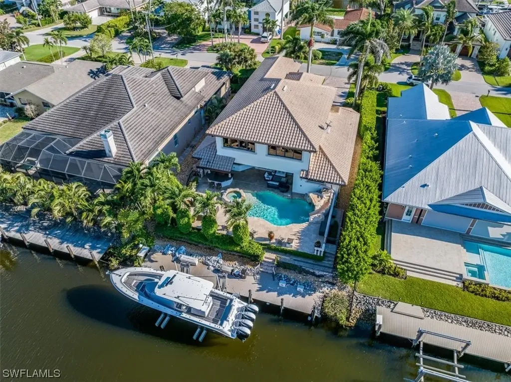 1435 Osprey Avenue Naples FL 34102