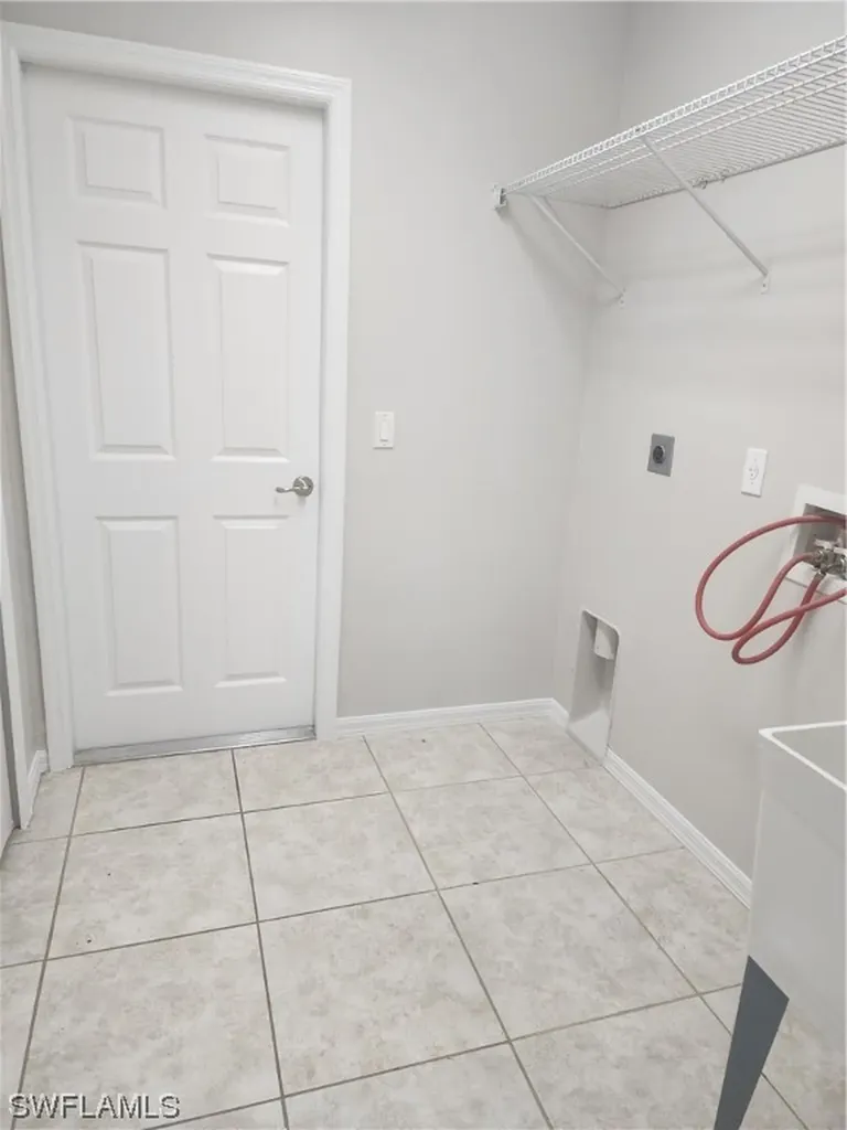 1118 NW 7th Avenue Cape Coral FL 33993