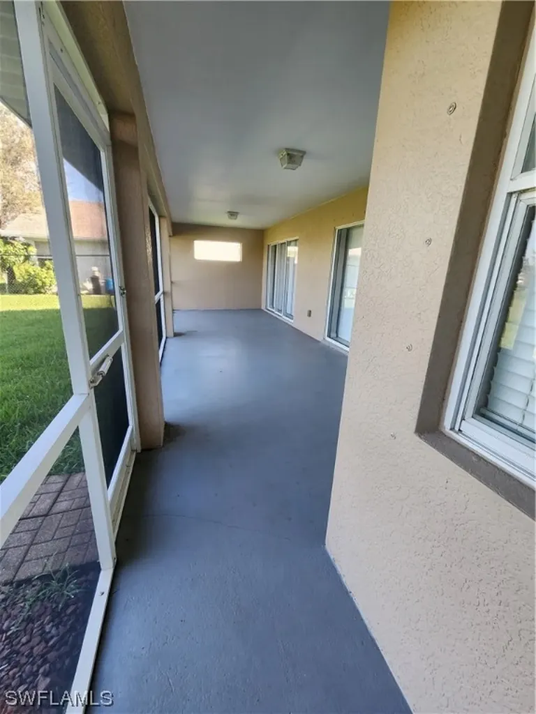 1118 NW 7th Avenue Cape Coral FL 33993