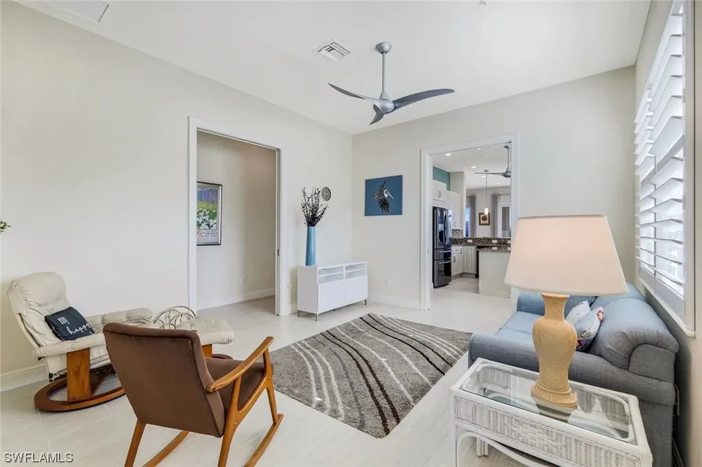 608 El Camino Real Naples FL 34119