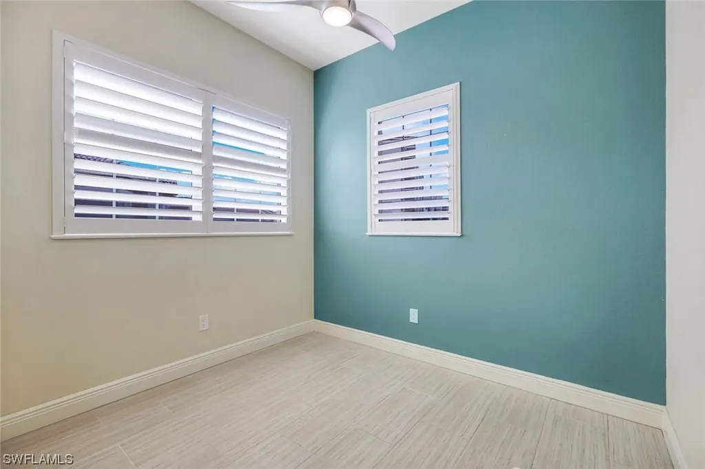 608 El Camino Real Naples FL 34119