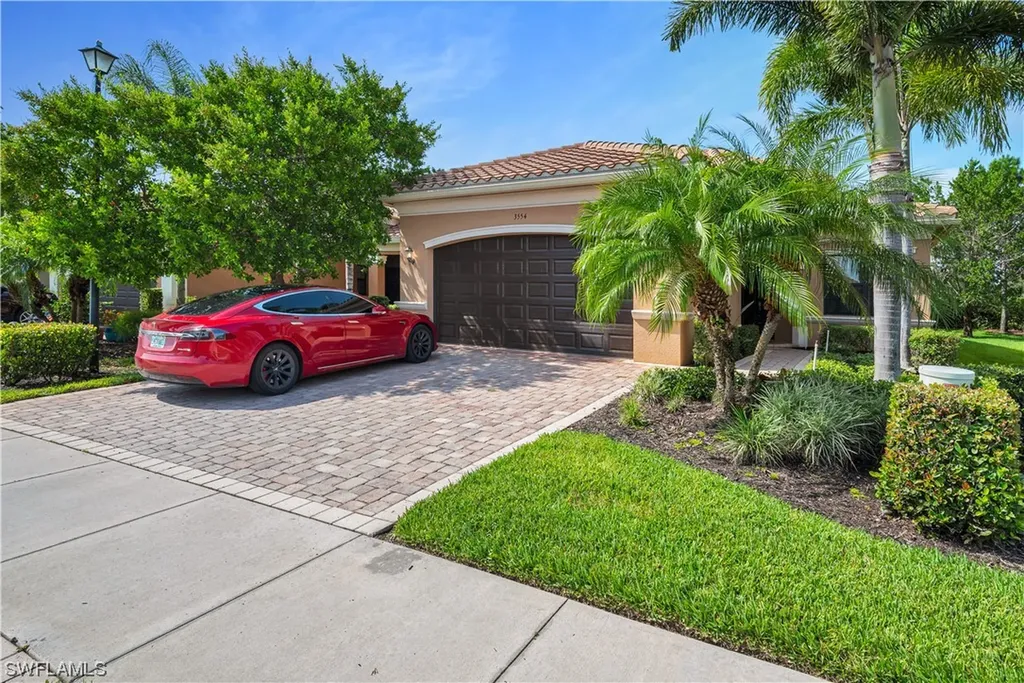 3554 Beaufort Court Naples FL 34119