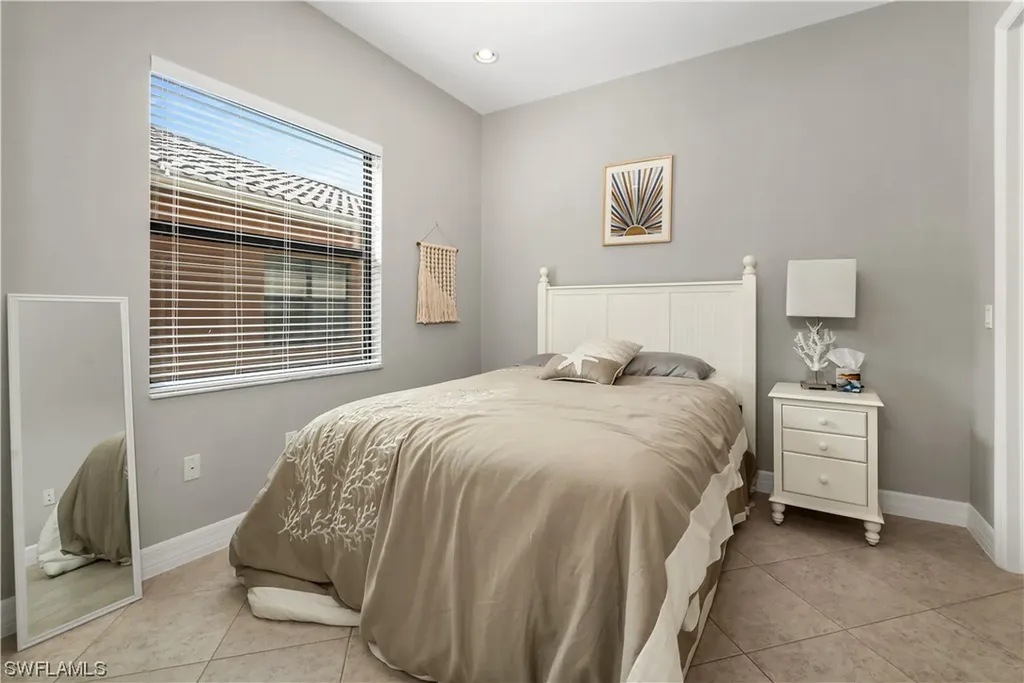 3554 Beaufort Court Naples FL 34119