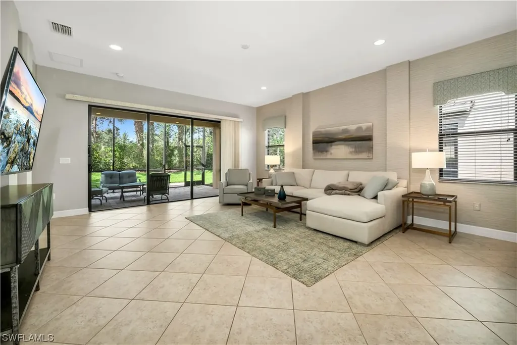 3554 Beaufort Court Naples FL 34119