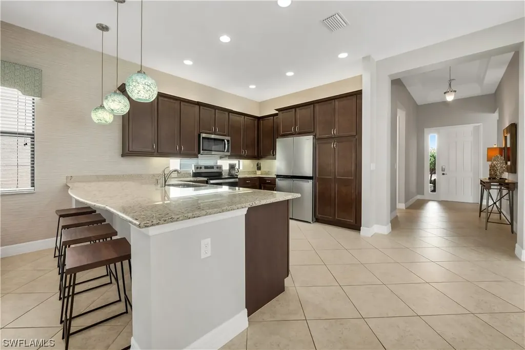3554 Beaufort Court Naples FL 34119
