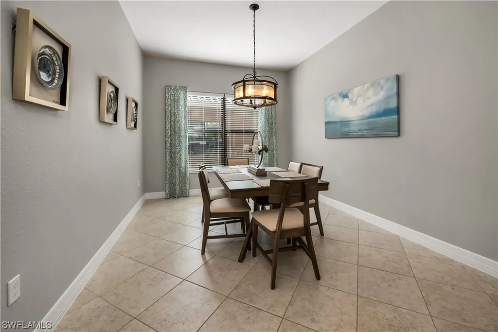 3554 Beaufort Court Naples FL 34119