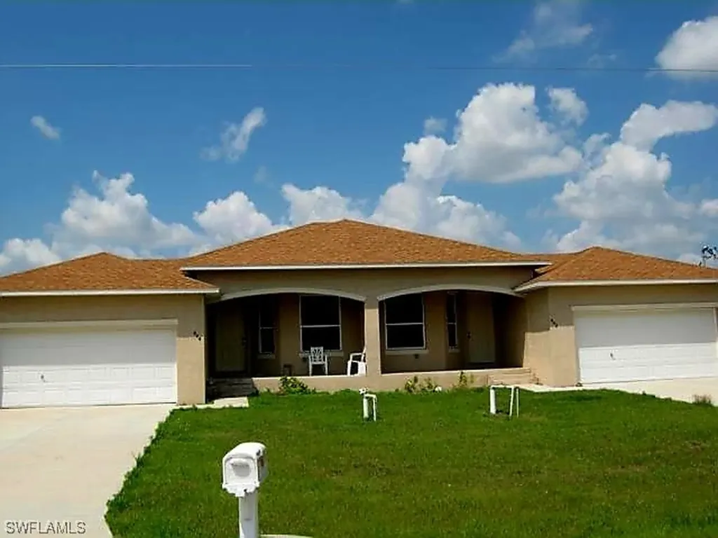 442-444 Charwood Avenue S Lehigh Acres FL 33974