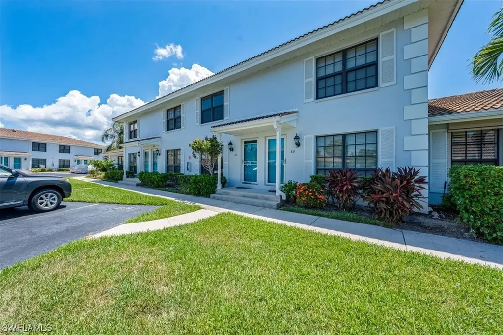 Marco Island FL, 87 Marco Villas Drive, Unit M-4