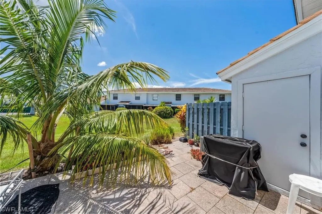87 Marco Villas Drive Marco Island FL 34145