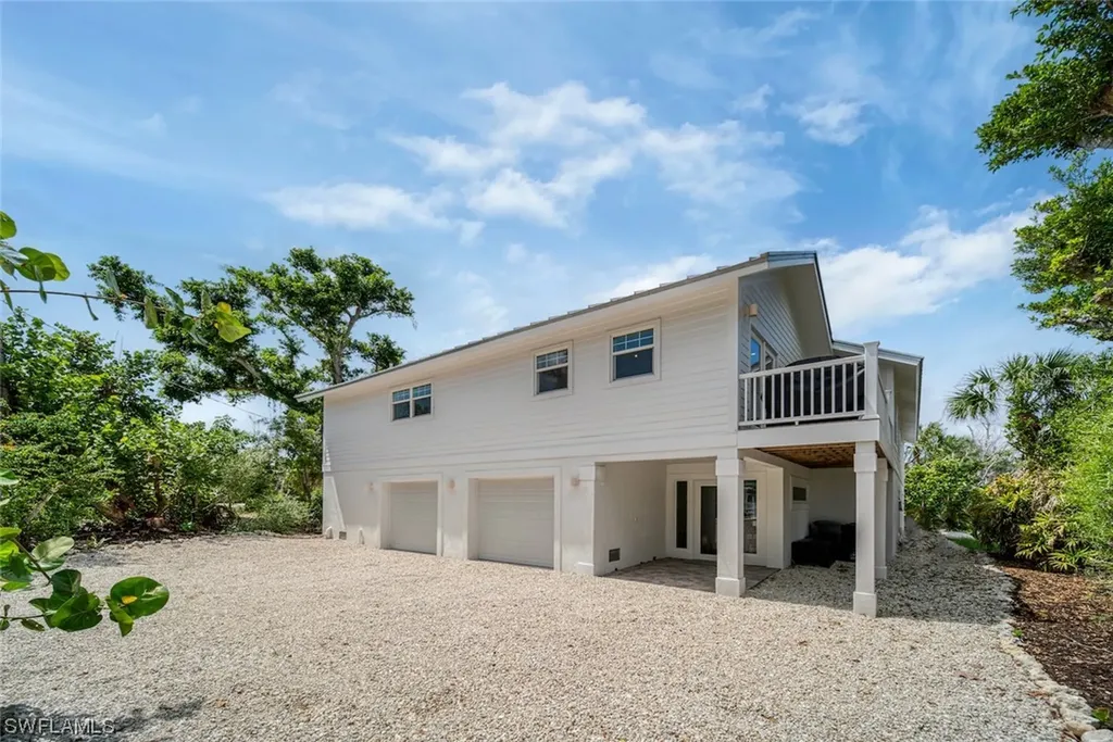 721 Cardium Street Sanibel FL 33957