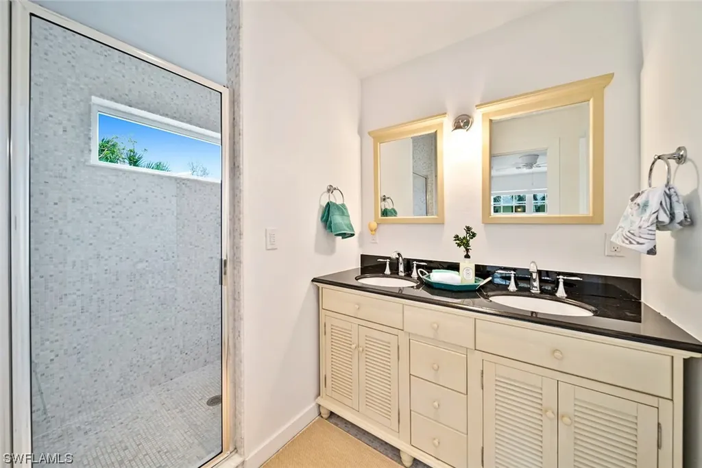 721 Cardium Street Sanibel FL 33957