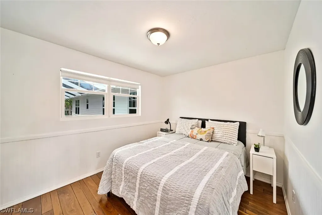 721 Cardium Street Sanibel FL 33957