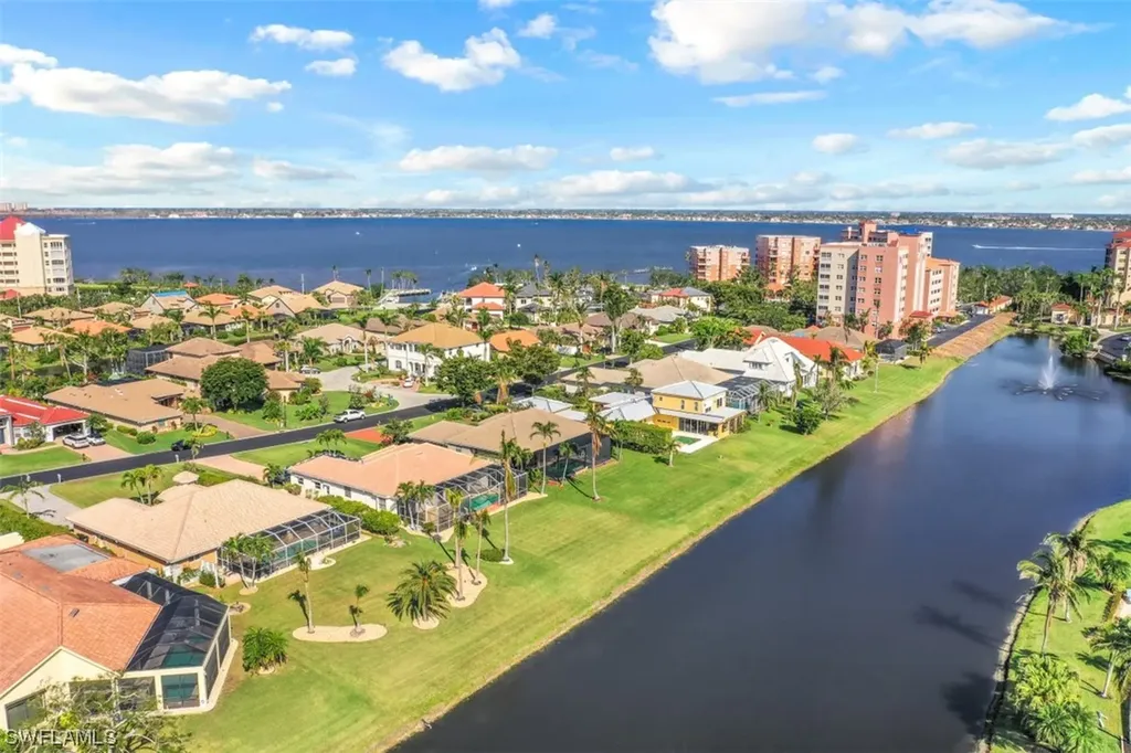 14921 Laguna Drive Fort Myers FL 33908