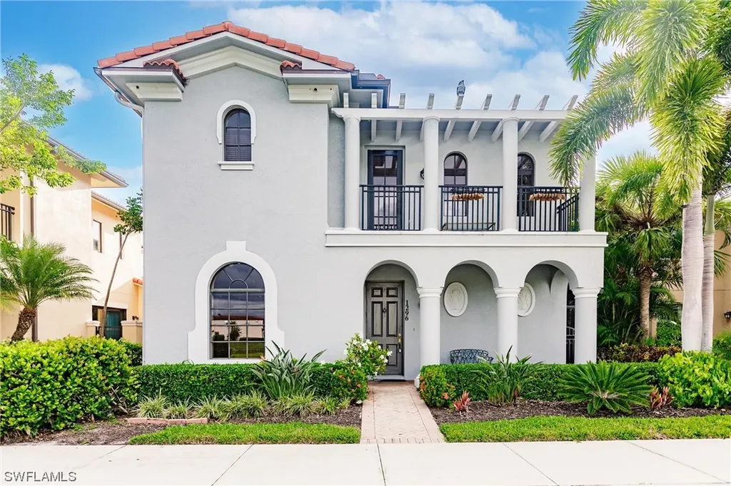 1296 Kendari Terrace Naples FL 34113