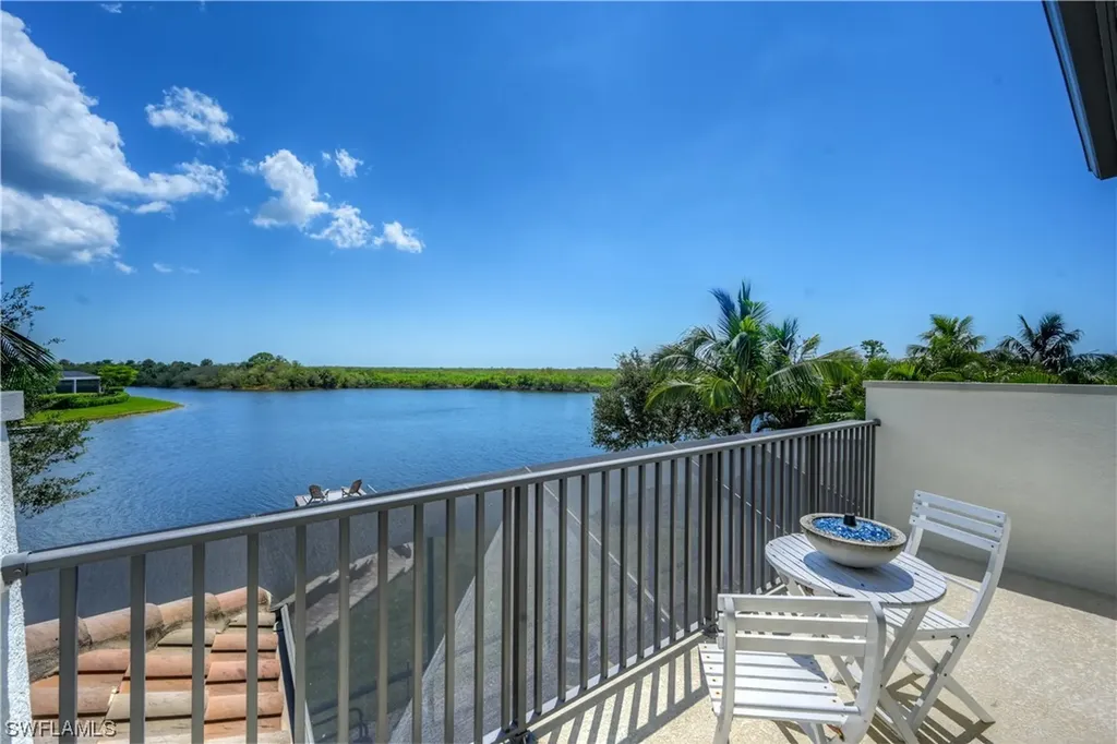 3278 Runaway Lane Naples FL 34114