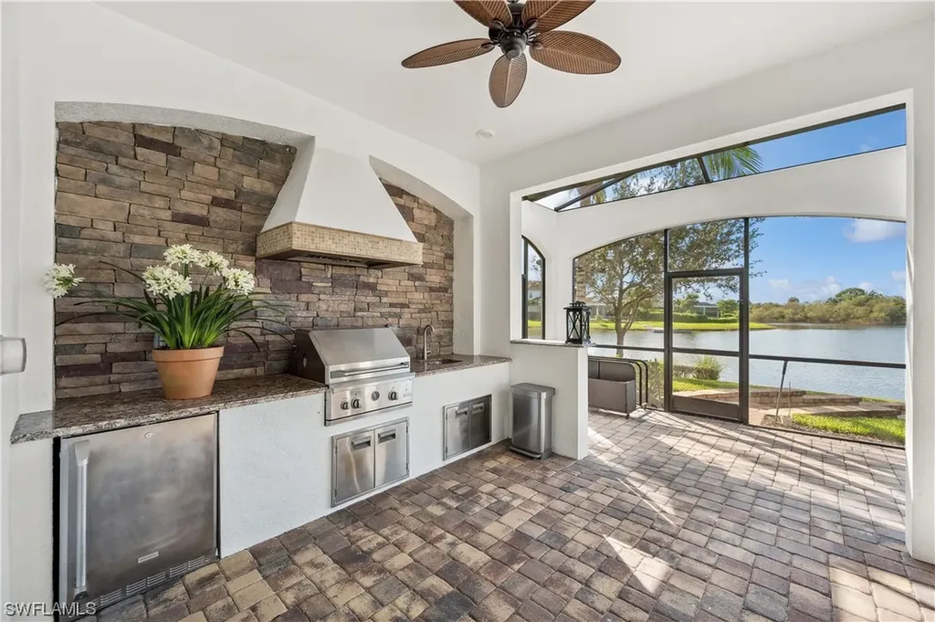 3278 Runaway Lane Naples FL 34114