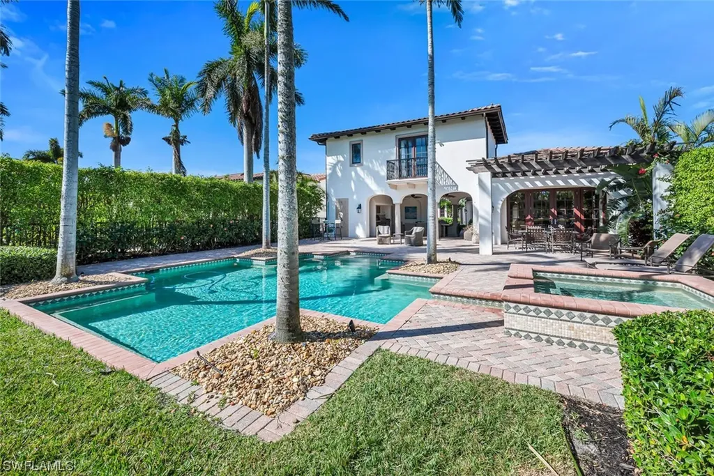 18141 Via Portofino Way Miromar Lakes FL 33913