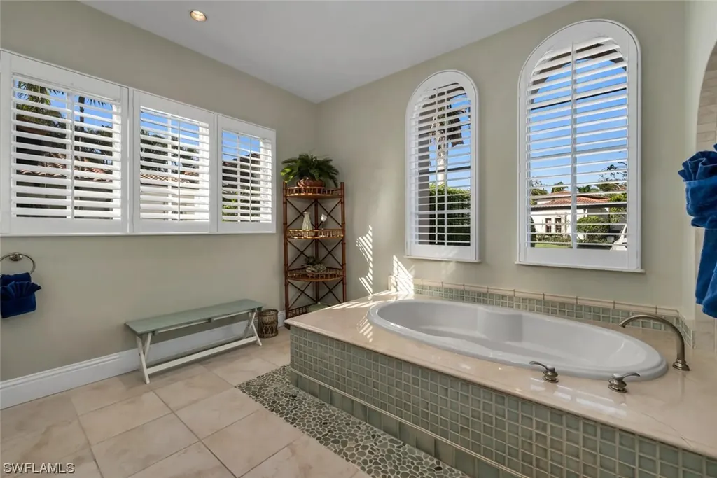 18141 Via Portofino Way Miromar Lakes FL 33913