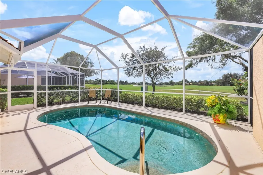 6667 Castlelawn Place Naples FL 34113