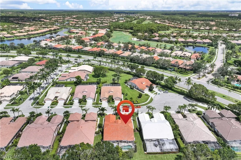 6667 Castlelawn Place Naples FL 34113